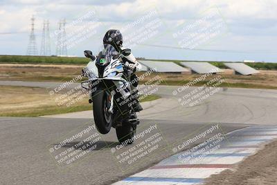 media/Apr-26-2024-TrackDaz (Fri) [[c4b677d280]]/C Group/140pm (Wheelie Bump)/